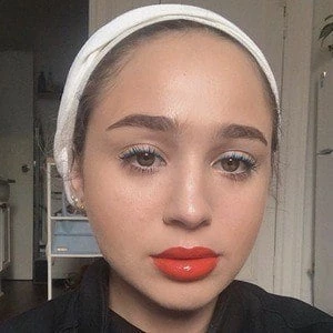 Maria Alia Biography