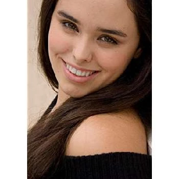 Alixzandra Dove - Age, Bio, Birthdate, Family, Networth & More