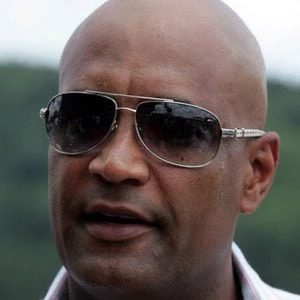 Sandy Alomar - Age, Wiki, Birthdate, Bio, Networth, Family & More