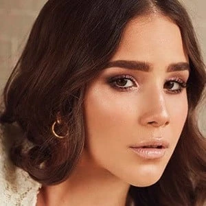 Fer Altuzar - Income, Birthday, Family, Bio, Networth & More