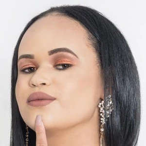 Bianca Alves - Birthdate, Age, Family, Bio, Networth & More