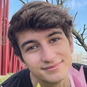 Miguel Alves - Birthdate, Age, Family, Bio, Networth & More