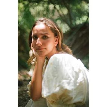 Alyssa Soares - Age, Bio, Birthdate, Family, Networth & More