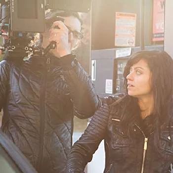 Amanda Avery - Age, Bio, Birthdate, Family, Networth & More