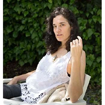 Amanda Cole - Age, Bio, Birthdate, Family, Networth & More