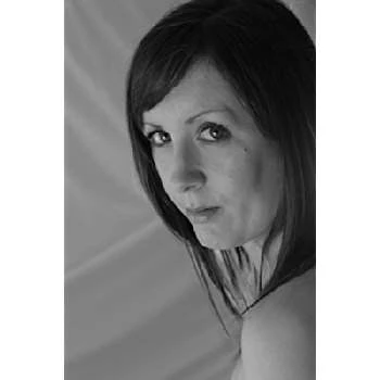 Amanda Connors - Age, Bio, Birthdate, Family, Networth & More