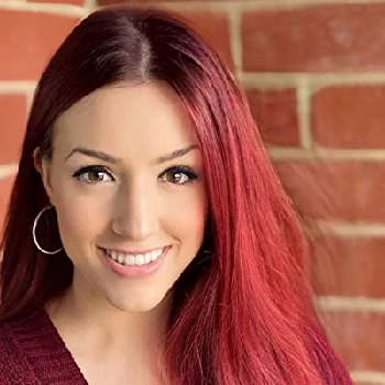 Amanda McKnight - Parents, Networth, Bio, Birthdate, Family Wiki & More