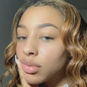 amarirhodes - Wiki, Bio, Birthdate, Networth, Family & More