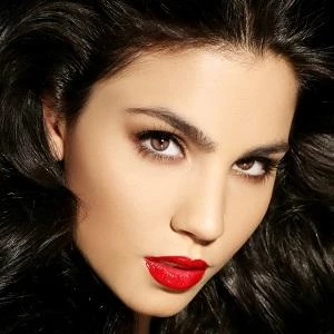 Christina Amato - Family, Bio, Birthday, Family, Income & More