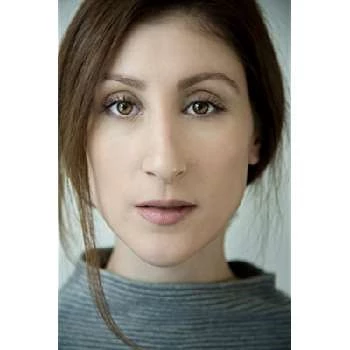 Amber Kahwaji - Age, Bio, Birthdate, Family, Networth & More