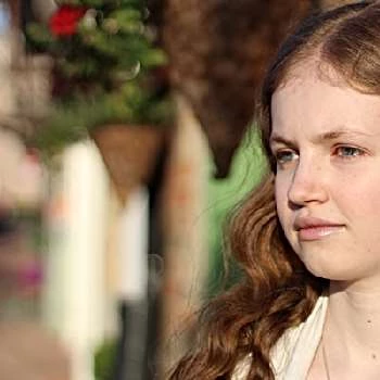 Amelia Phillips - Age, Bio, Birthdate, Family, Networth & More