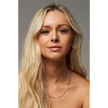 Amélie Henry - Age, Bio, Birthdate, Family, Networth & More