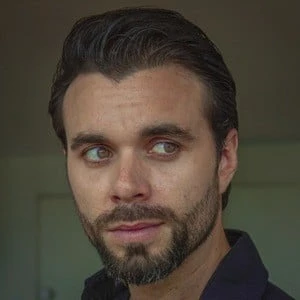 Eduardo Amer - Birthplace, Bio, Wiki, Birthday, Family, Networth & More