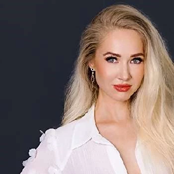 Amie Casey - Age, Bio, Birthdate, Family, Networth & More