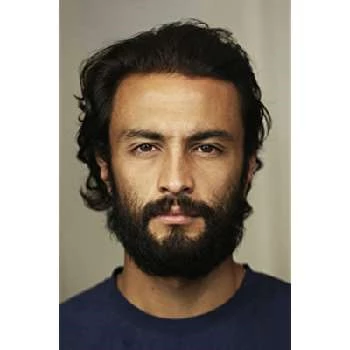 Amir Jadidi - Age, Height, Birthdate, Family, Wiki & More