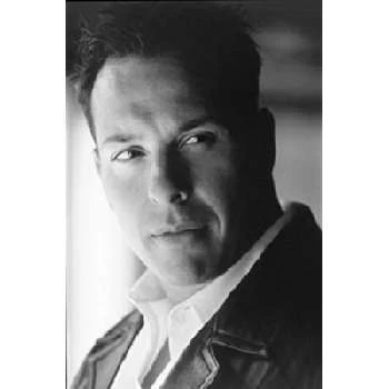 Amir Perets Biography