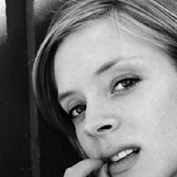 Amy Douglas White - Age, Bio, Birthdate, Family, Networth & More