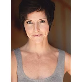 Amy Gordon - Age, Bio, Birthdate, Family, Networth & More