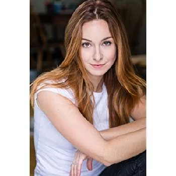 Amy Groening - Age, Bio, Birthdate, Family, Networth & More