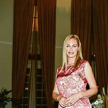 Ana Savic - Age, Bio, Birthdate, Family, Networth & More