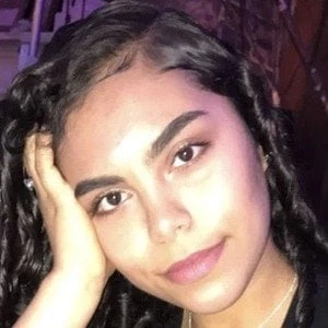 Anacrylics - Networth, Bio,Birthdate, Family, Wiki & More