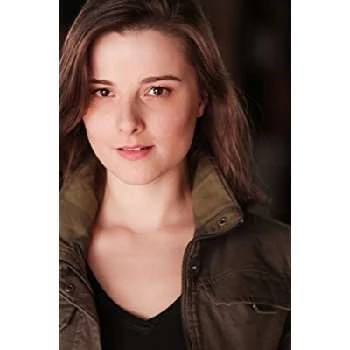 Anastasia Edwards - Age, Bio, Birthdate, Family, Networth & More