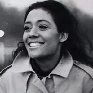 Esther Anderson Biography