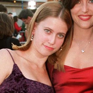 Zoe Anderson Biography