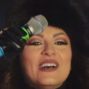 Andra Biography