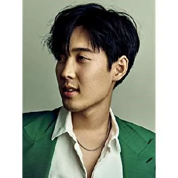 André Dae Kim Biography