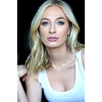 Andrea Hunt - Age, Wiki, Birthdate, Bio, Networth, Family & More