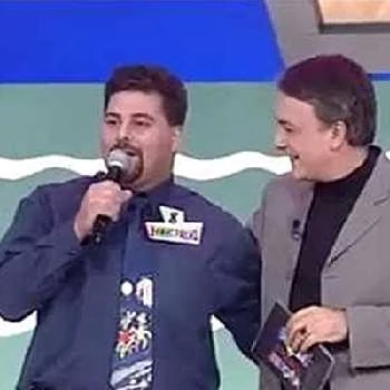 Andreas Mikroutsikos - Age, Bio, Birthdate, Family, Networth & More