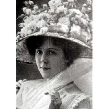 Andrée Marly Biography