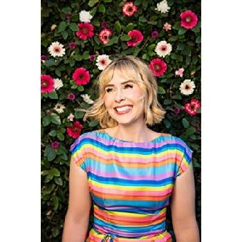 Andree Vermeulen - Family, Bio, Birthday, Family, Income & More