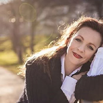 Anett Rumanoczky - Age, Bio, Birthdate, Family, Networth & More