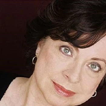 Angela Fusco - Age, Bio, Birthdate, Family, Networth & More