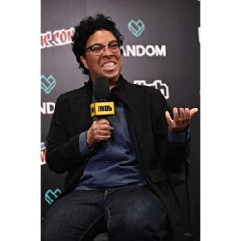 Angela Robinson - Parents, Networth, Bio, Birthdate, Family Wiki & More