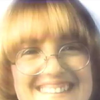 Angèle Arsenault Biography