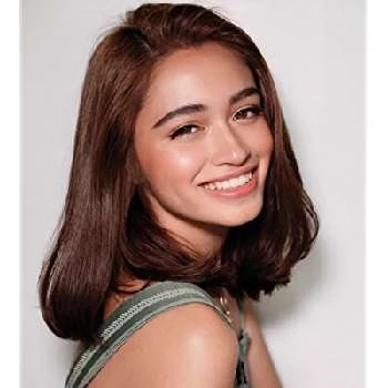 Angelina Cruz - Age, Bio, Birthdate, Family, Networth & More