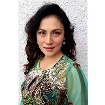 Angeline Tan - Age, Bio, Birthdate, Family, Networth & More