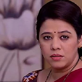 Anita Date-Kelkar - Family, Bio, Wiki, Dat of Birth, Networth & More