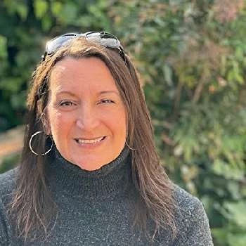 Anita Sayago - Age, Bio, Birthdate, Family, Networth & More