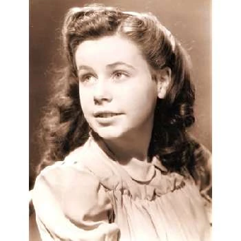 Ann Stephens - Age, Height, Birthdate, Family, Wiki & More