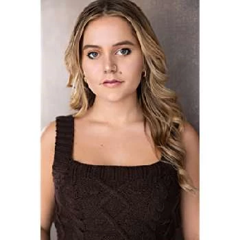 Anna Broadway - Age, Bio, Birthdate, Family, Networth & More