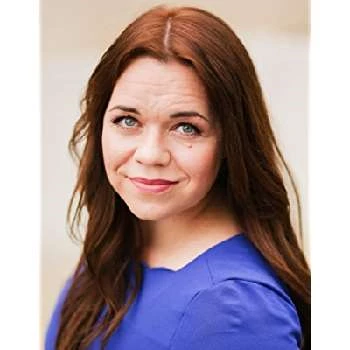 Anna Crowe - Age, Bio, Birthdate, Family, Networth & More