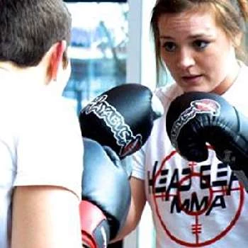 Anna Dempster - Age, Bio, Birthdate, Family, Networth & More