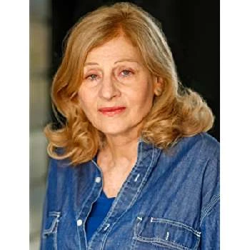 Anna Fiertag - Age, Bio, Birthdate, Family, Networth & More