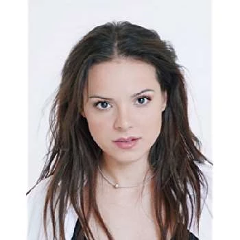 Anna Glaube - Adderess, Bio, Birthdate, Family, Wiki & More