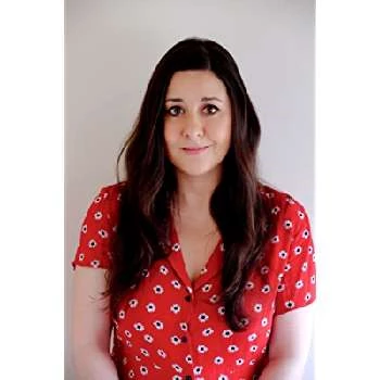 Anna Gras - Family, Bio, Wiki, Dat of Birth, Networth & More