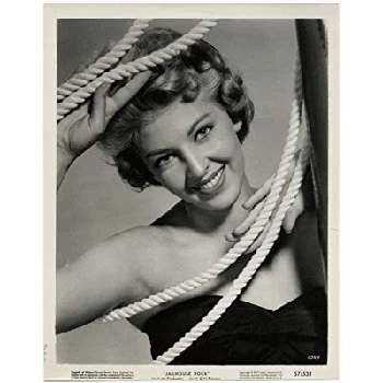 Anne Neyland - Wiki, Bio, Networth, Birthdate, Family & More